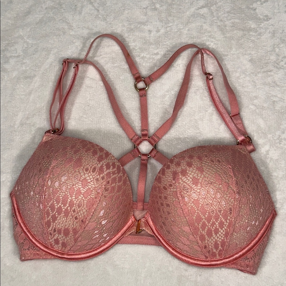 Victoria Secret Cantaloupe Pink Lace Bombshell Plunge Strappy Front Snap Bra!